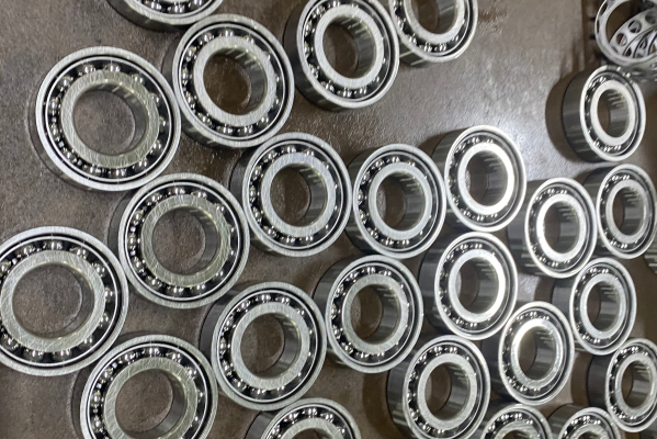 精密軸承如何區(qū)分高速與低速？