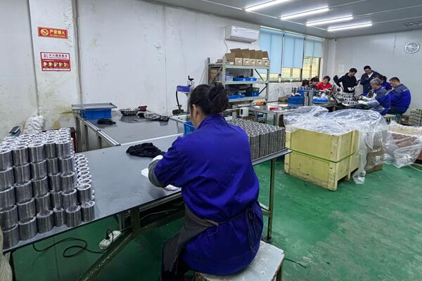 數控機床主軸軸承壞了需要換幾個？